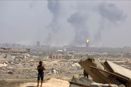 Ataque israelí mata a 11 miembros de una familia en el distrito oriental de Gaza