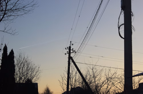 Rusia ataca la red energética ucraniana con drones y misiles