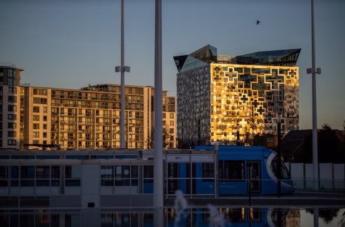 La Autoría de Génesis: Tradición vs. Crítica Académica