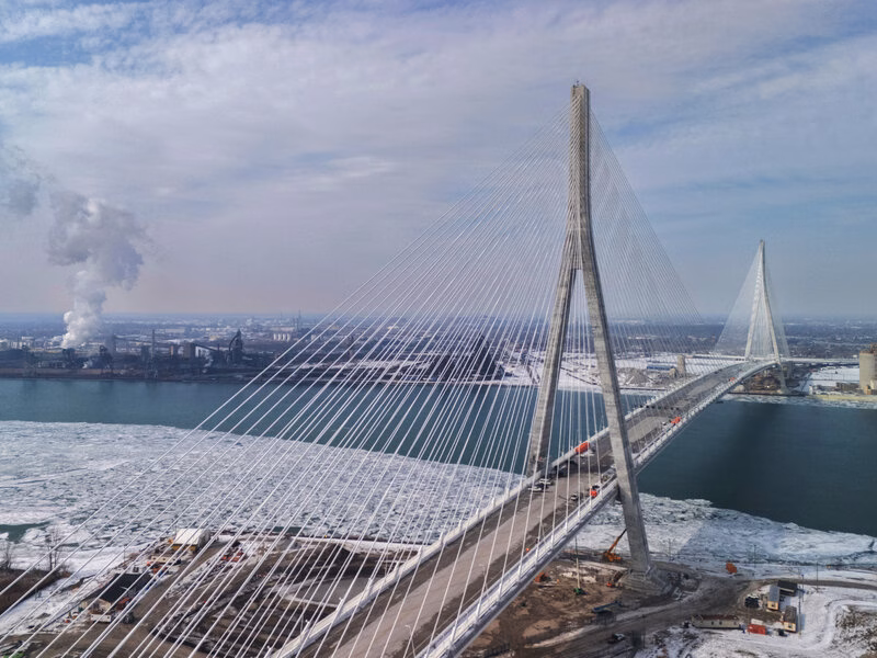 El Grito de Trump y el Puente Rival